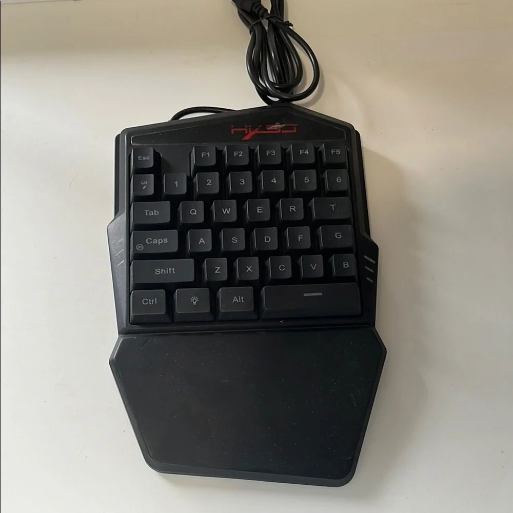 Black Gaming Keypad